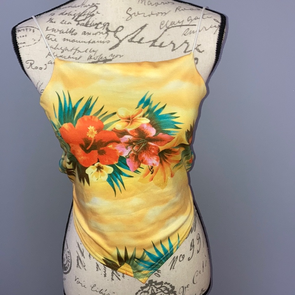 Top backless see pic V shape front